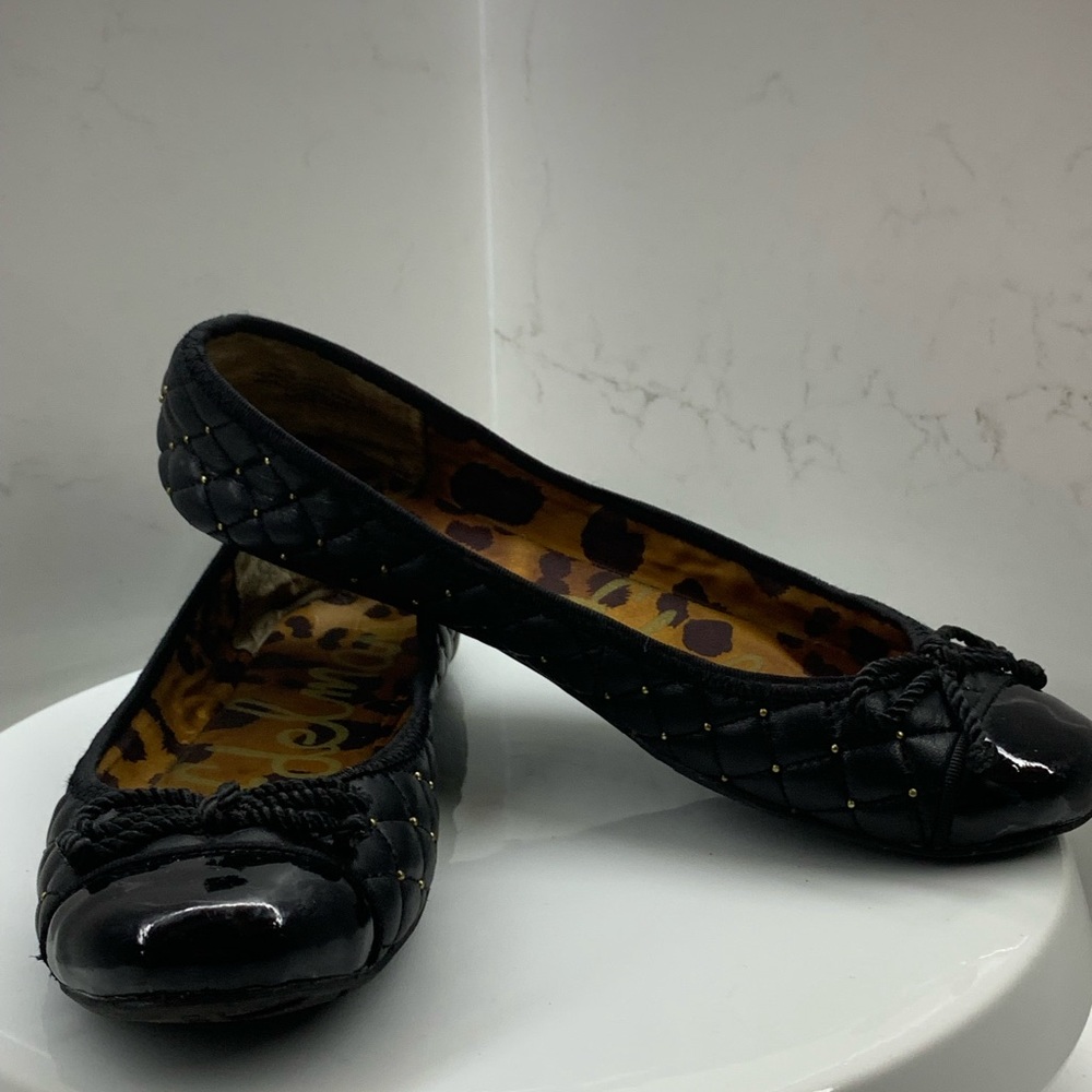 Sam Edelman quilted black leather with gold studs flats. Size 8.5